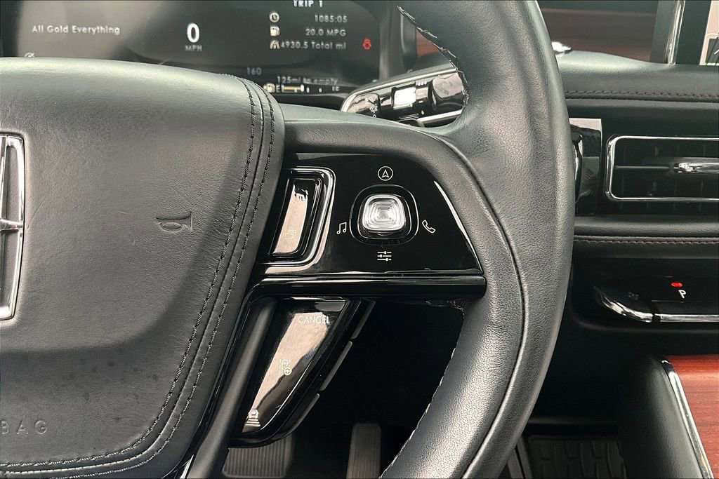 Certified 2023 Lincoln Aviator Reserve w/ Equipment Group 201A image 19