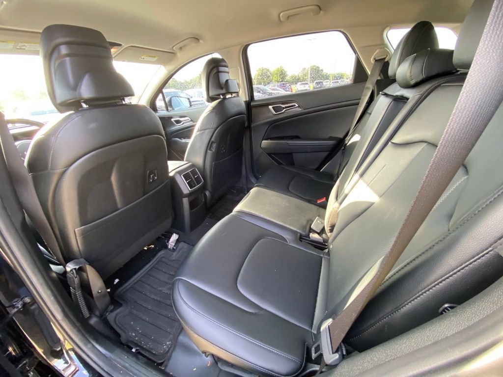 Certified 2024 Kia Sportage EX AWD/4WD image 22