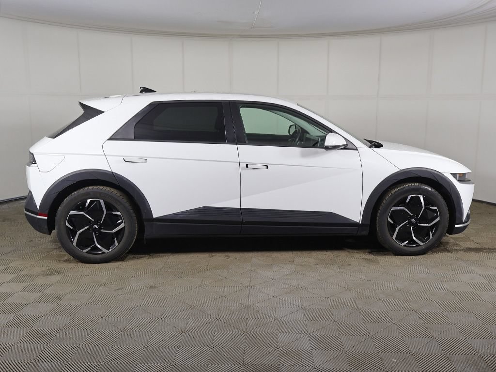 Used 2024 Hyundai Ioniq 5 SEL AWD/4WD image 14