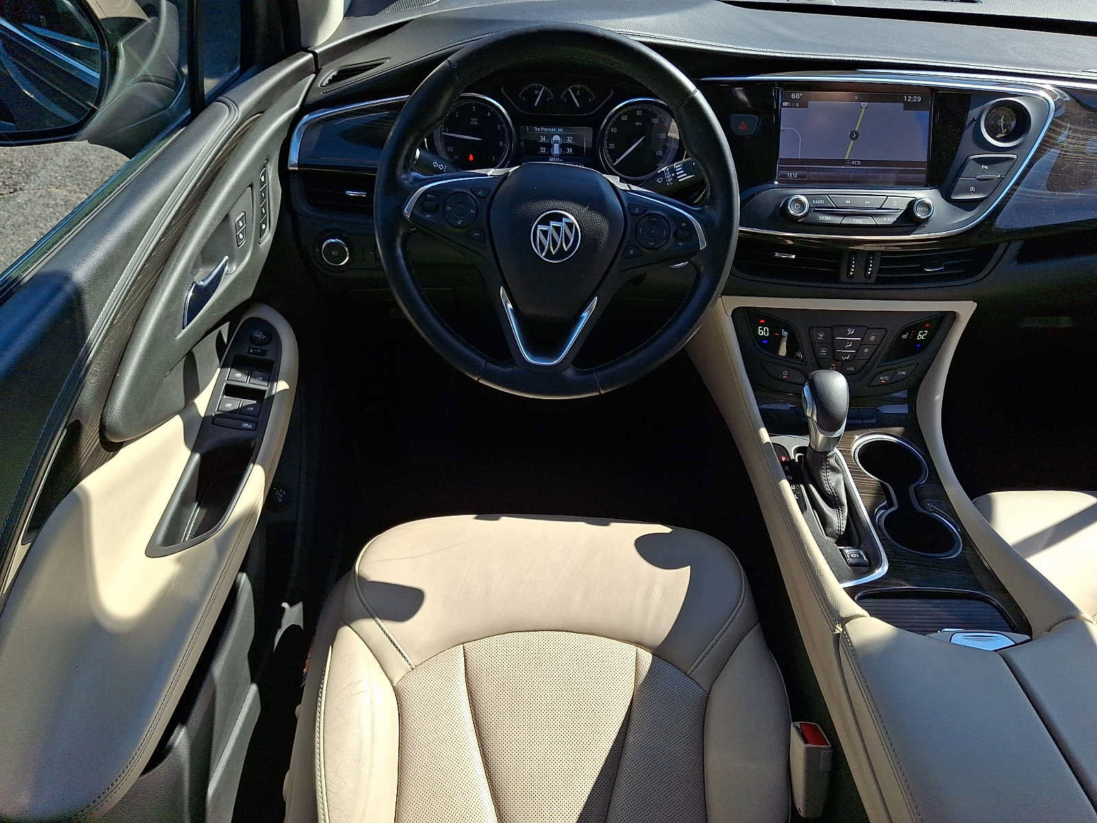 Used 2019 Buick Envision Essence AWD/4WD image 11