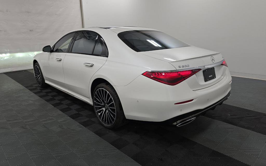 Used 2023 Mercedes-Benz S 500 4MATIC w/ AMG Line image 5