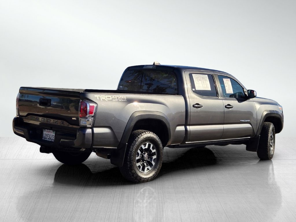Used 2020 Toyota Tacoma TRD Off-Road w/ TRD Premium Off Road Package AWD/4WD image 4