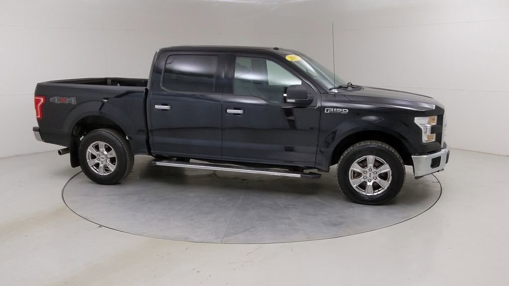 Used 2017 Ford F150 XLT w/ Equipment Group 302A Luxury image 11