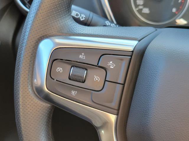 Used 2025 Chevrolet Blazer LT image 13