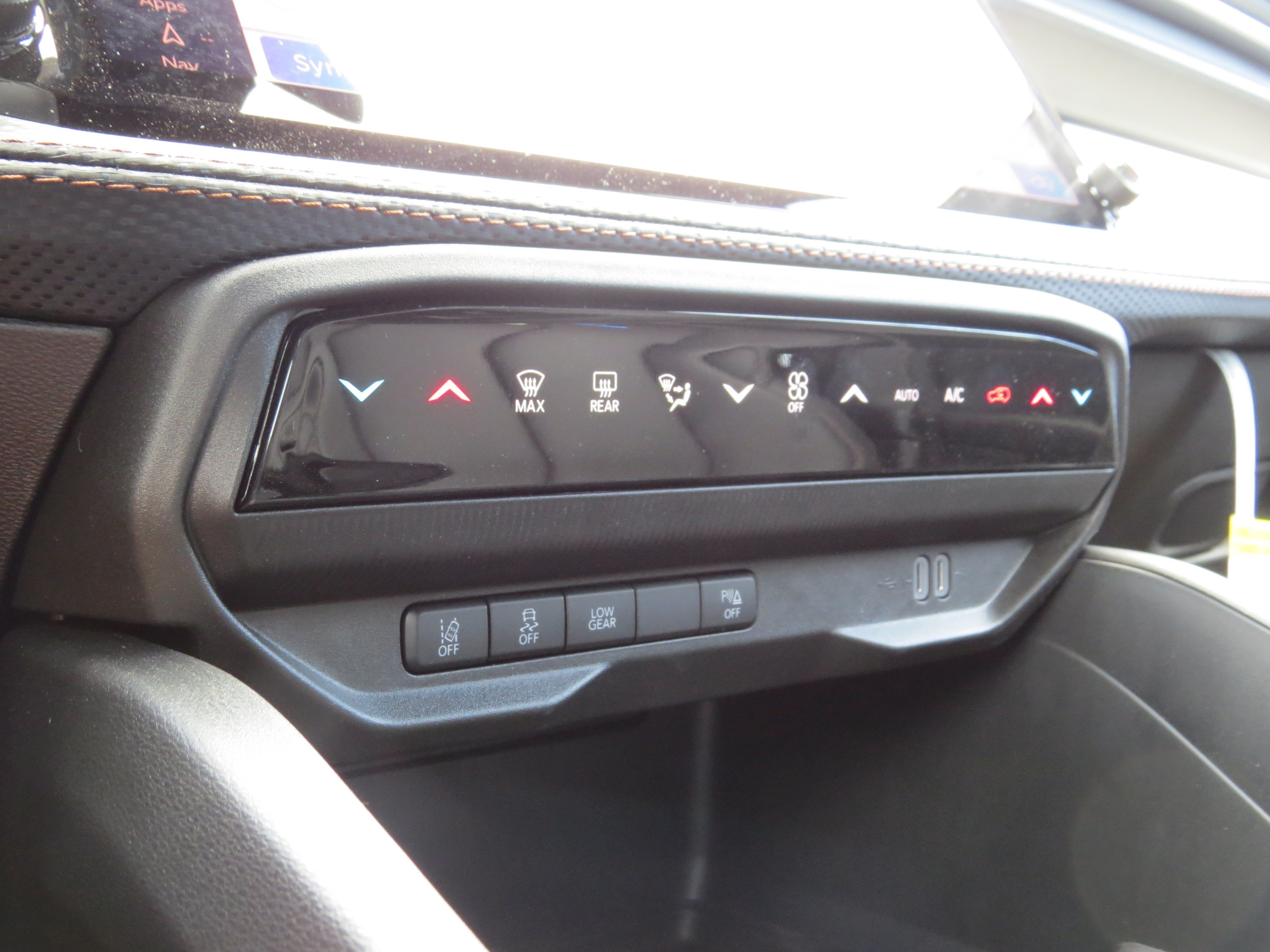 New 2026 Jeep Cherokee Limited AWD/4WD image 21