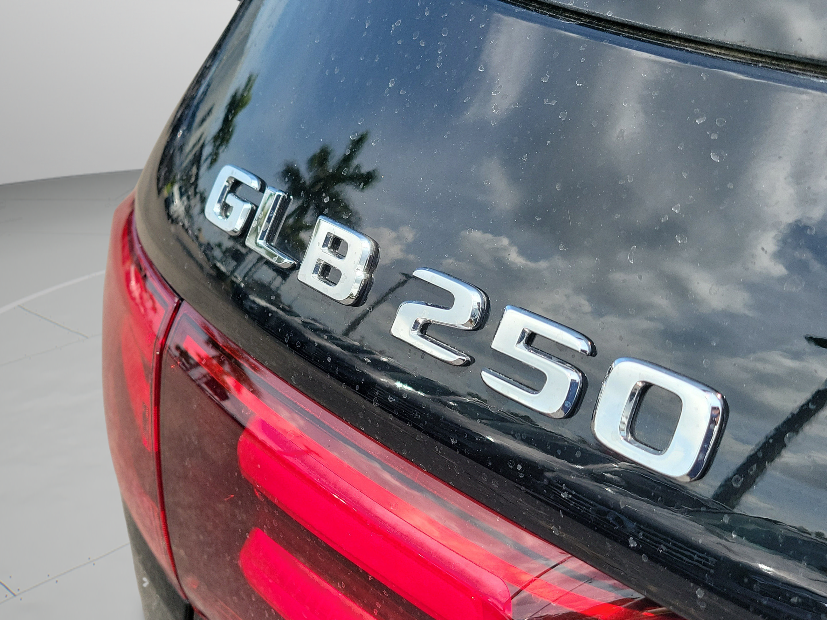 Certified 2026 Mercedes-Benz GLB 250 image 31