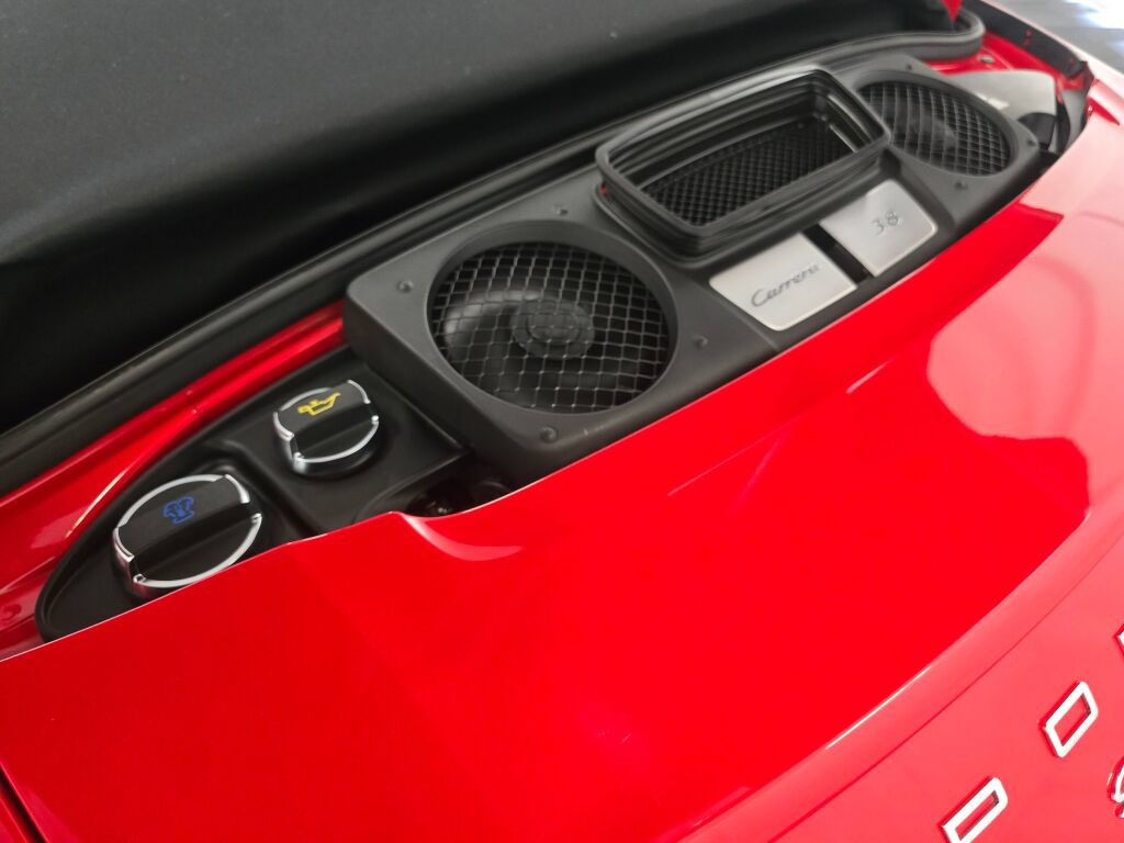 Used 2015 Porsche 911 Carrera S RWD image 28