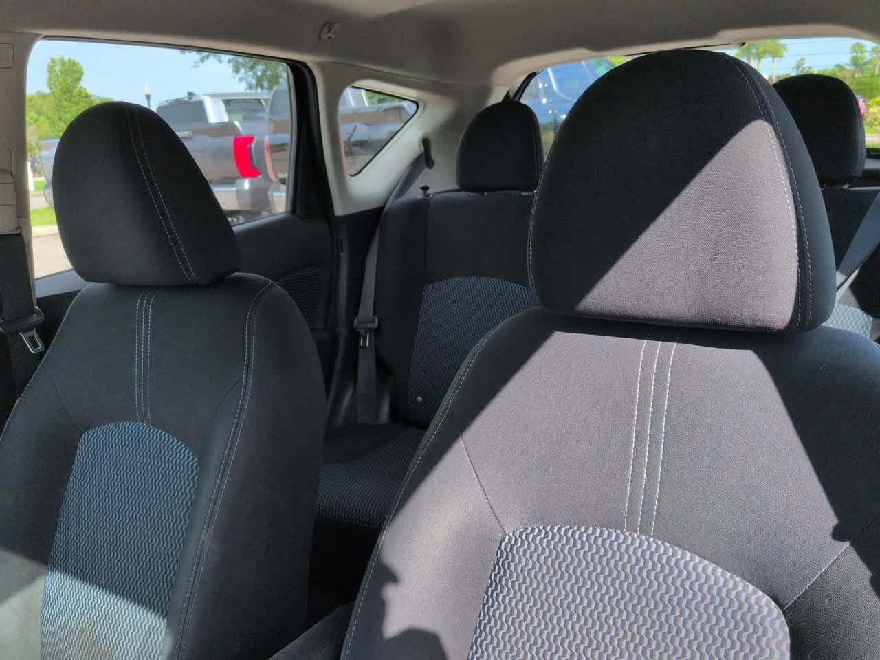 Used 2017 Nissan Versa Note SV FWD image 8