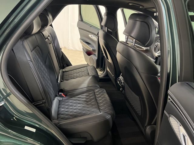 Used 2023 Genesis GV70 3.5T Sport w/ Sport Prestige Package image 17