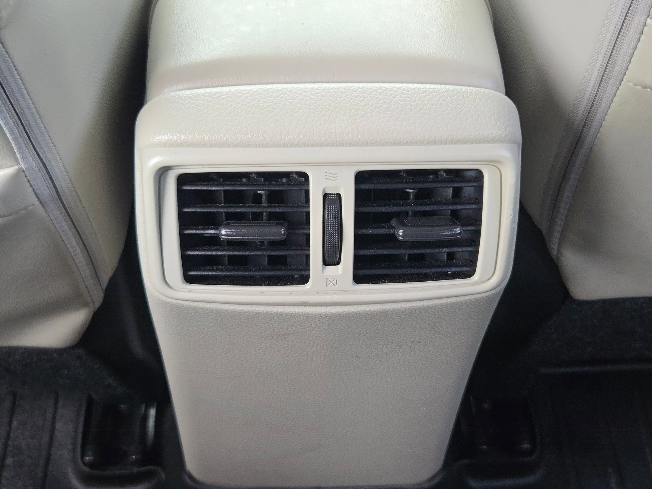 Used 2019 Nissan Rogue Sport SL image 23