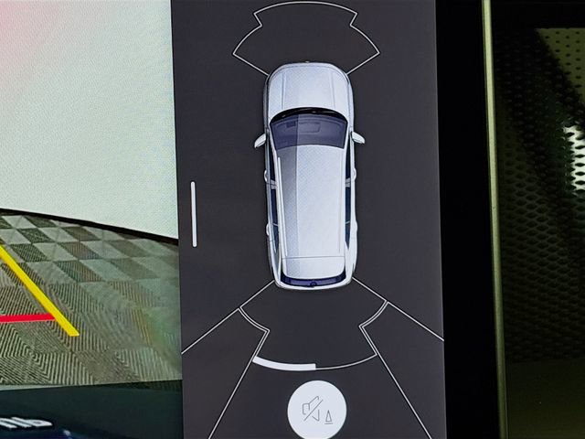 New 2025 Volkswagen Tiguan SE image 35