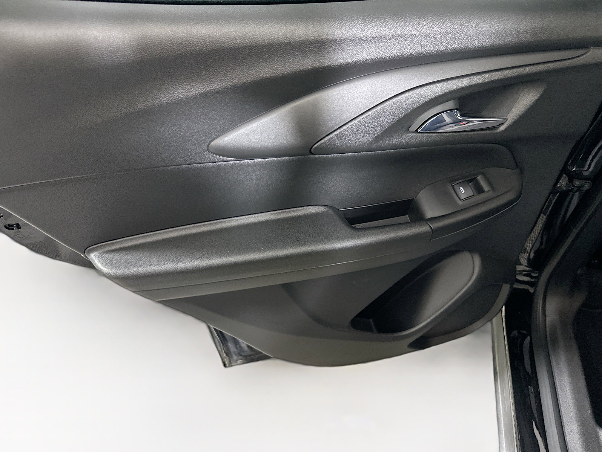 Used 2021 Chevrolet TrailBlazer LT w/ Convenience Package image 25