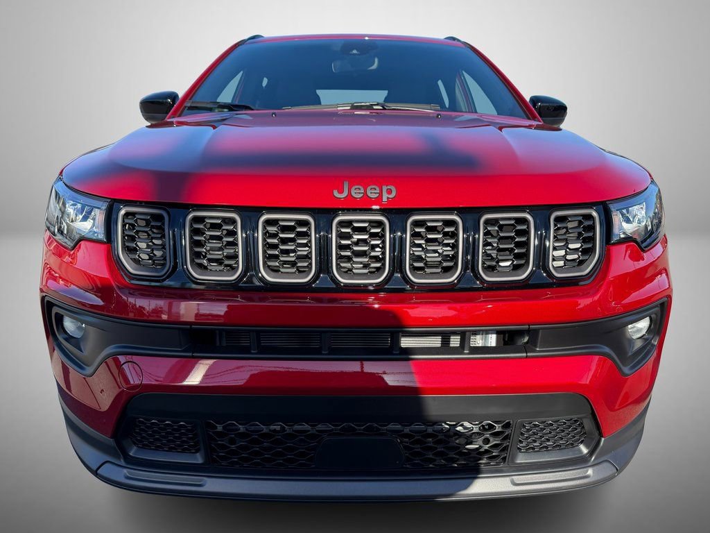 New 2026 Jeep Compass Latitude image 9