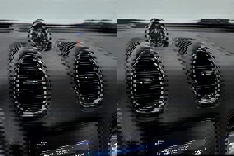 Used 2018 Porsche 718 Cayman S image 28