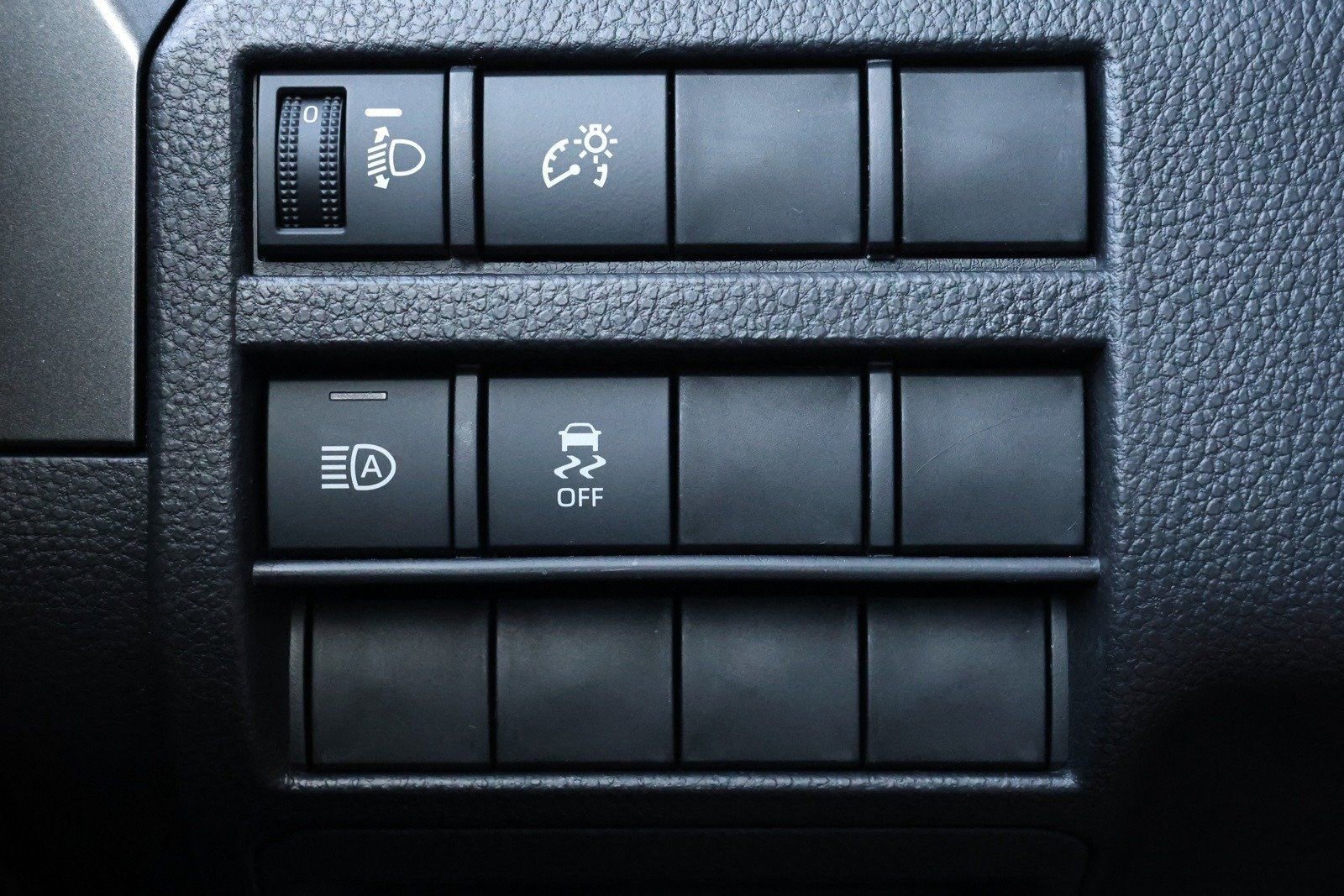 New 2025 Toyota Tacoma SR5 image 28