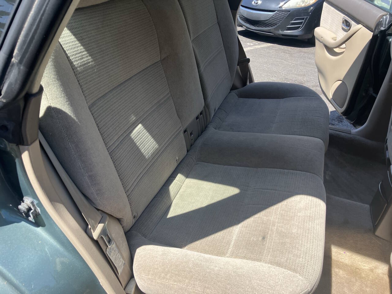 Used 2003 Subaru Outback Wagon AWD/4WD image 29