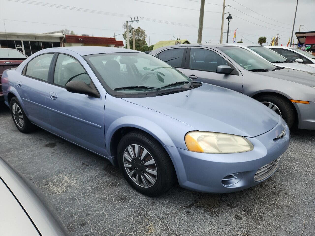 Used 2002 Chrysler Sebring LX image 4