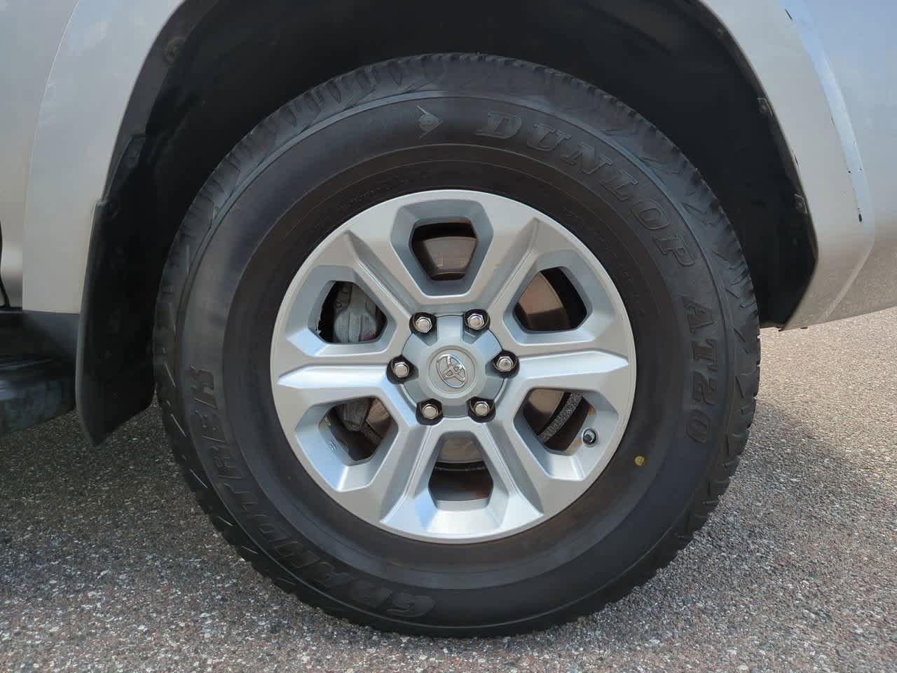 Used 2014 Toyota 4Runner SR5 Premium RWD image 11
