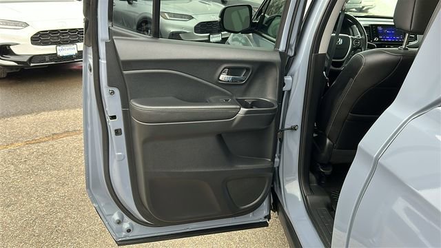 Used 2023 Honda Ridgeline RTL-E image 22