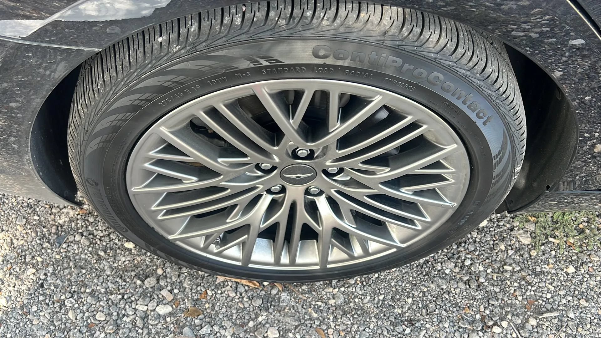 Used 2021 Genesis G90 5.0 Ultimate RWD image 32