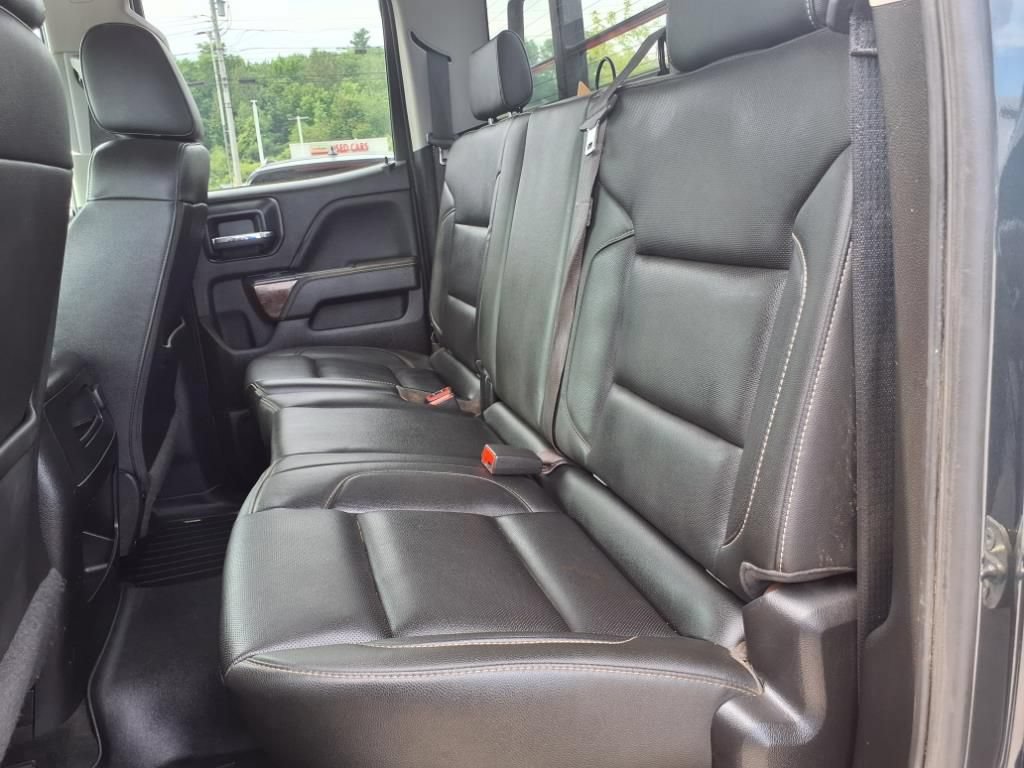 Used 2018 GMC Sierra 2500 SLT w/ Snow Plow Prep Package AWD/4WD image 13