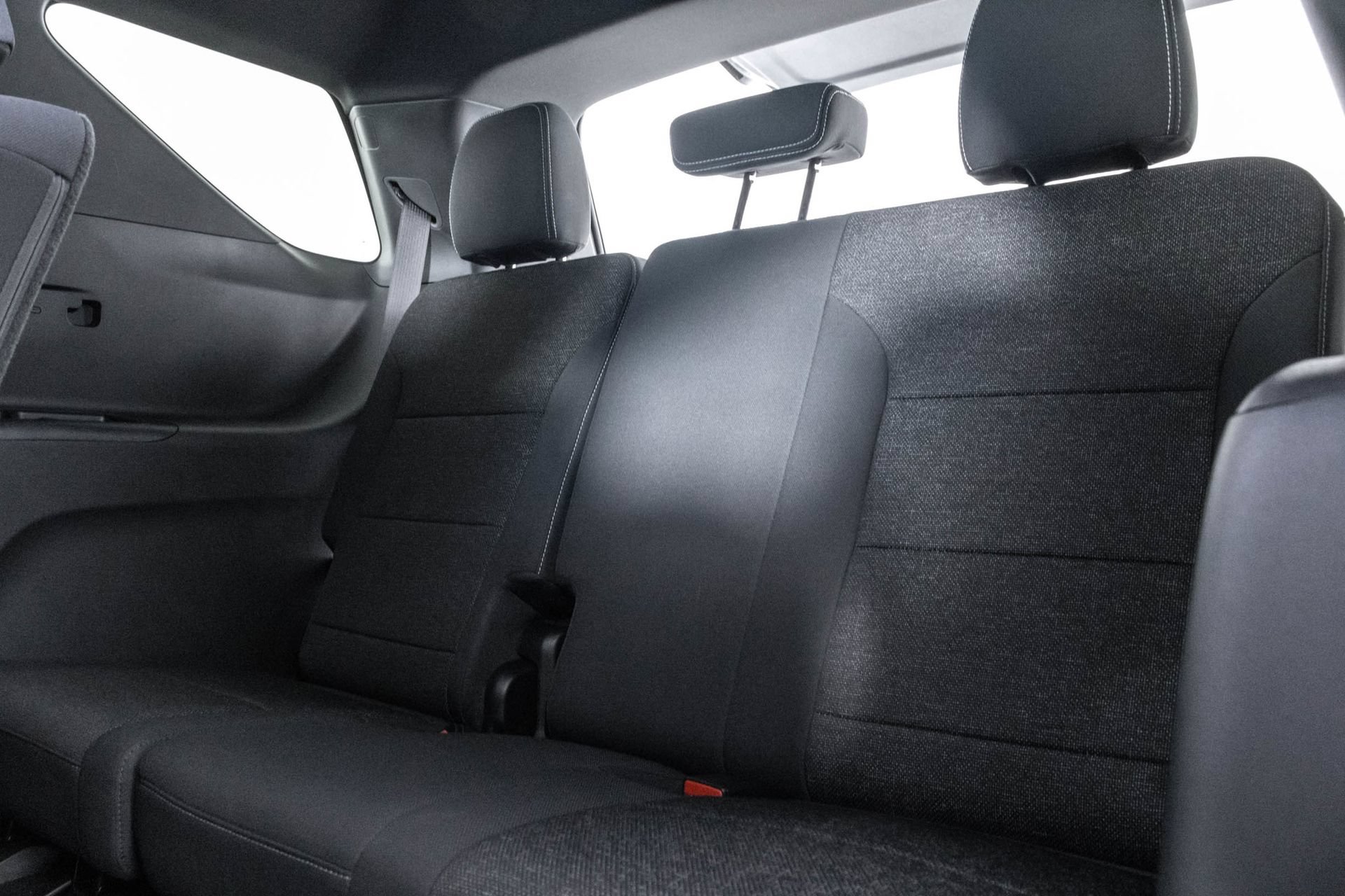 Used 2026 Chevrolet Traverse LT FWD image 35