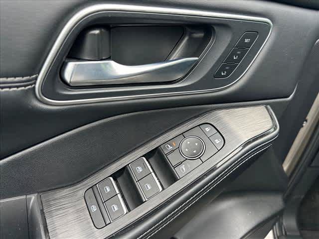 Used 2026 Nissan Rogue Platinum w/ Platinum Premium Package AWD/4WD image 17