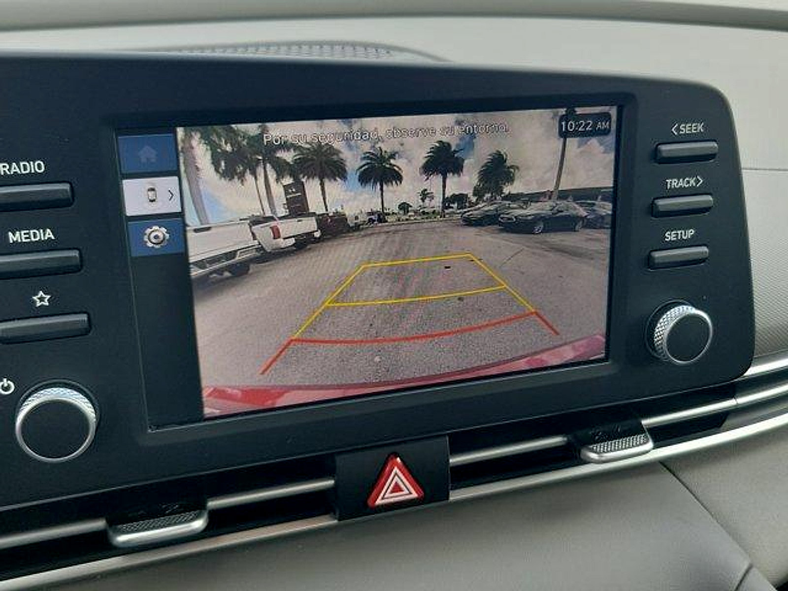 Certified 2025 Hyundai Elantra SE w/ Cargo Package FWD image 28