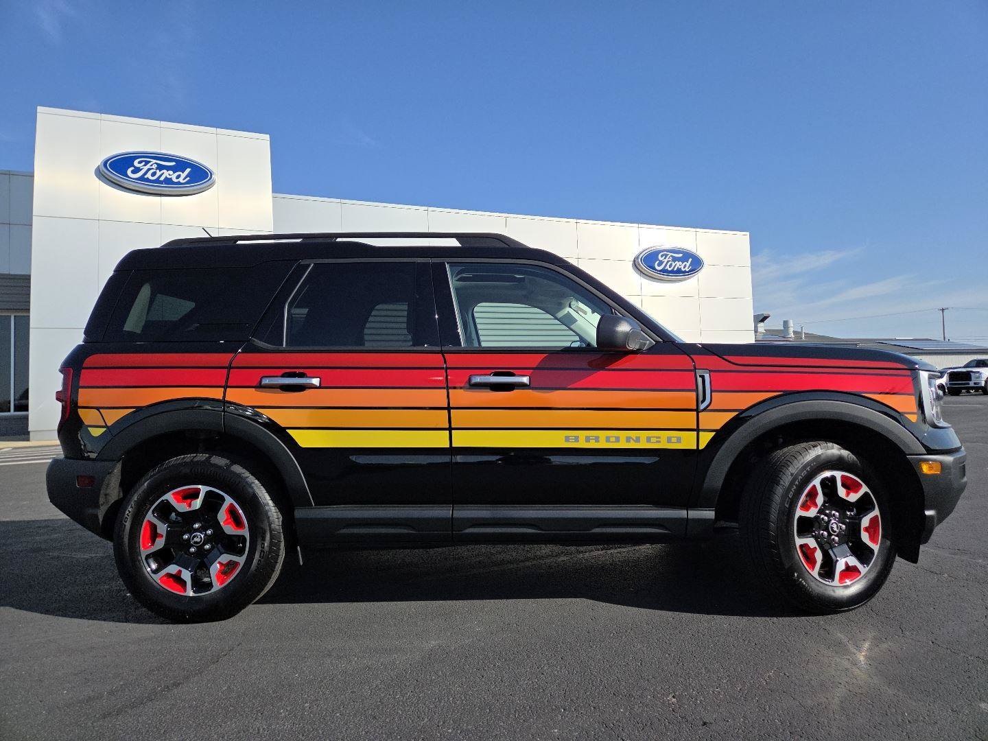 Used 2025 Ford Bronco Sport Free Wheeling w/ Convenience Package AWD/4WD image 17