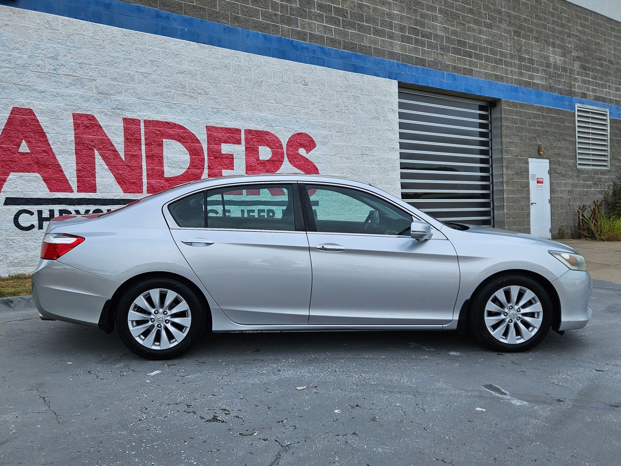 Used 2013 Honda Accord EX image 8