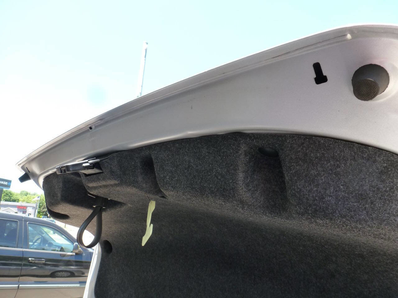 Used 2010 Ford Fusion Hybrid FWD image 18