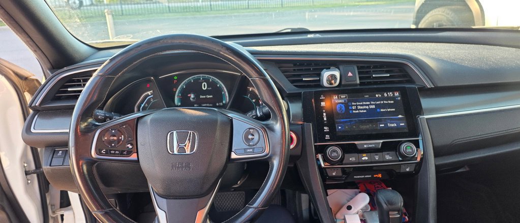 Used 2017 Honda Civic EX-L image 9