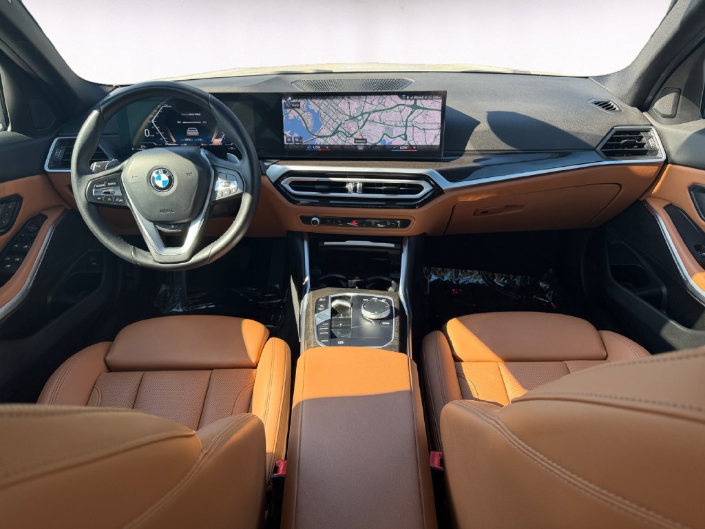 Used 2024 BMW 330i xDrive Sedan w/ Convenience Package AWD/4WD image 10