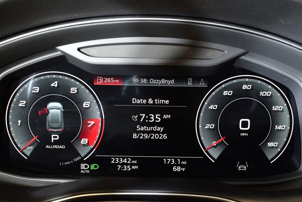 Used 2023 Audi SQ8 Prestige w/ Prestige Package AWD/4WD image 22