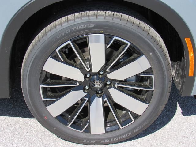 New 2026 Mitsubishi Outlander SEL FWD image 11