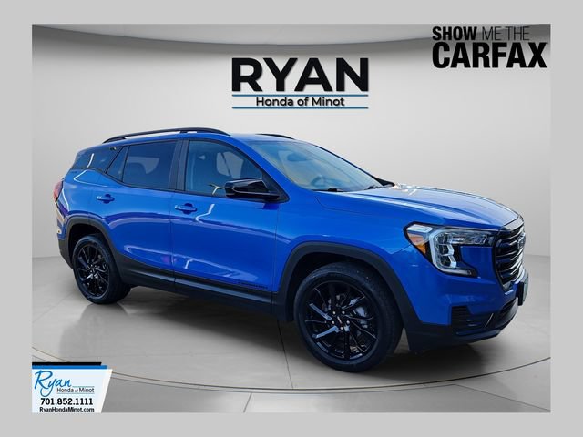 Used 2024 GMC Terrain SLE w/ Driver Convenience Package AWD/4WD image 1