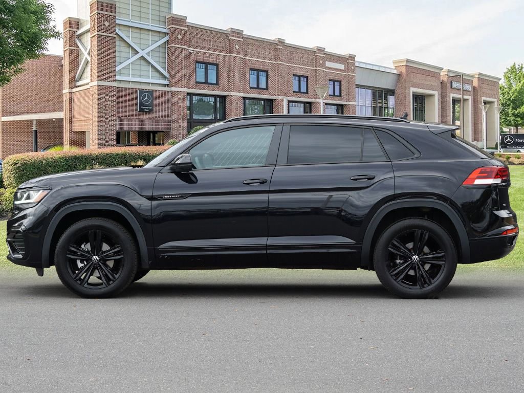 Used 2023 Volkswagen Atlas Cross Sport SEL R-Line image 8