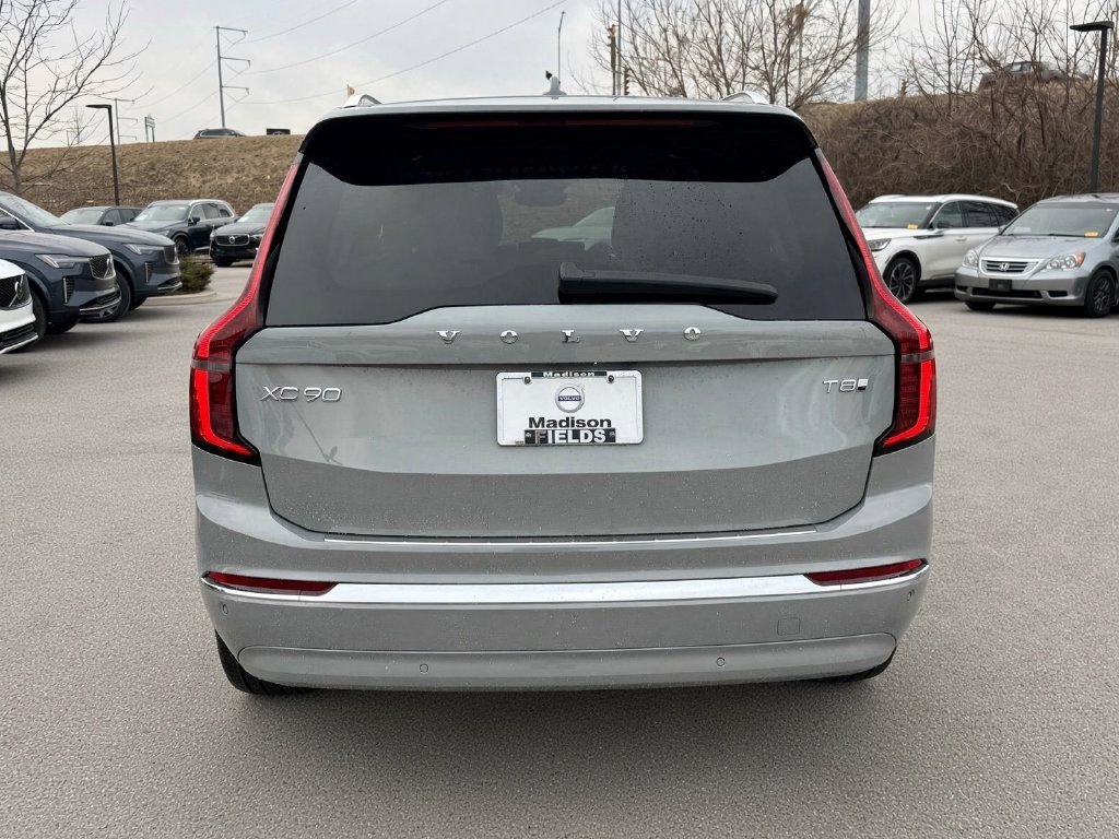 New 2026 Volvo XC90 T8 Plus w/ Protection Package AWD/4WD image 3