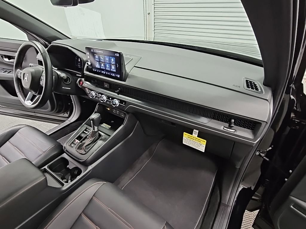 Used 2025 Honda CR-V Sport-L image 39
