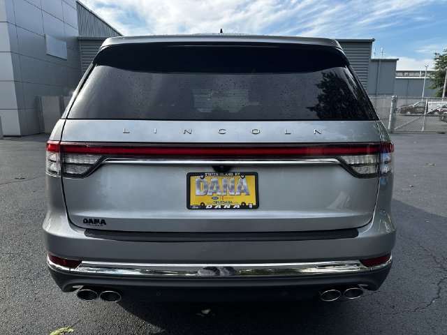 Certified 2023 Lincoln Aviator AWD w/ Premium Package image 6