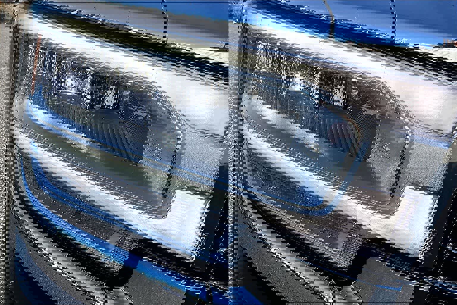 Used 2024 RAM 2500 Laramie w/ Safety Group image 31