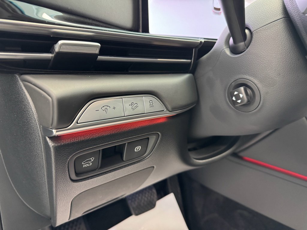 Used 2025 Genesis GV80 2.5T Standard image 16