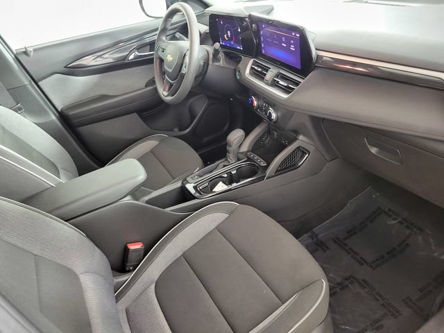 Used 2026 Chevrolet TrailBlazer LS FWD image 19