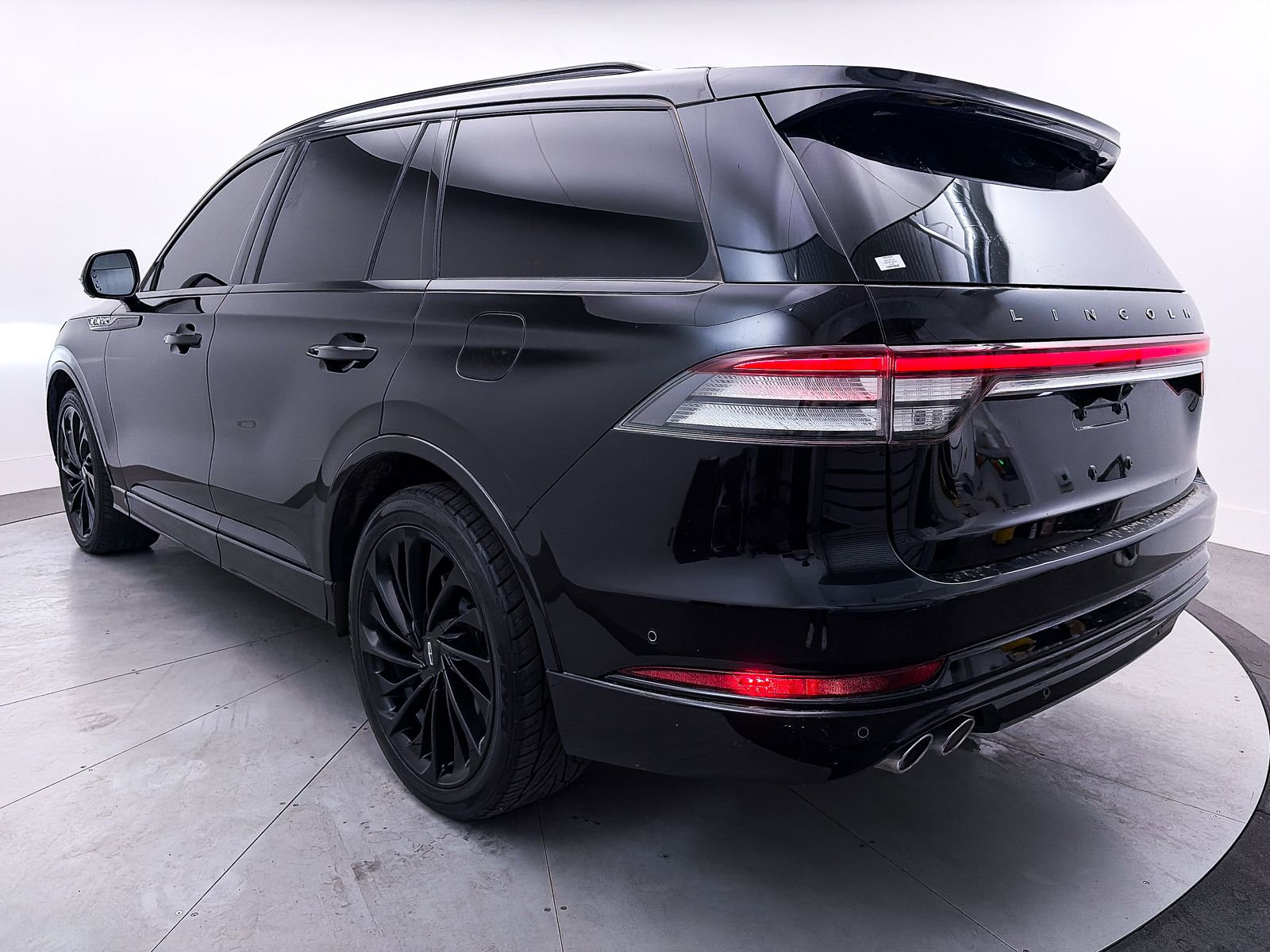 Used 2023 Lincoln Aviator Reserve w/ Jet Package image 15