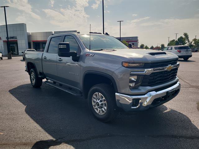 Used 2024 Chevrolet Silverado 2500 LT w/ All Star Edition AWD/4WD image 32