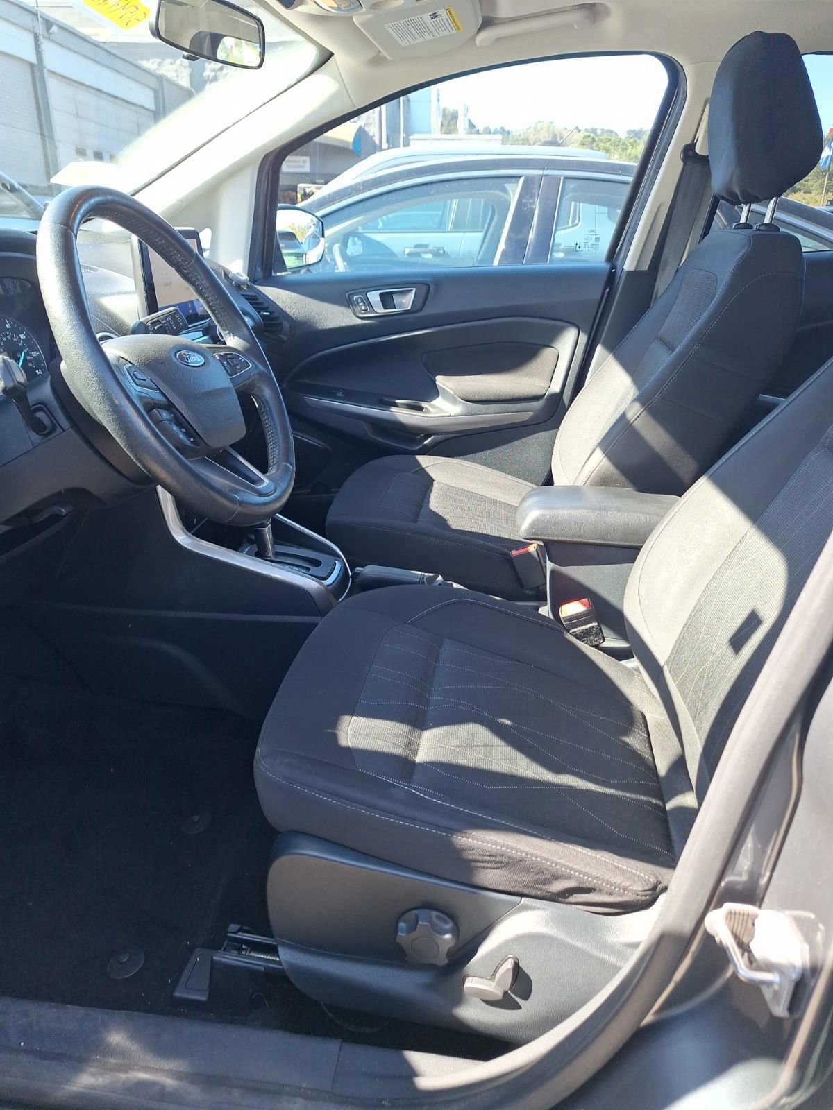 Used 2020 Ford EcoSport SE image 7