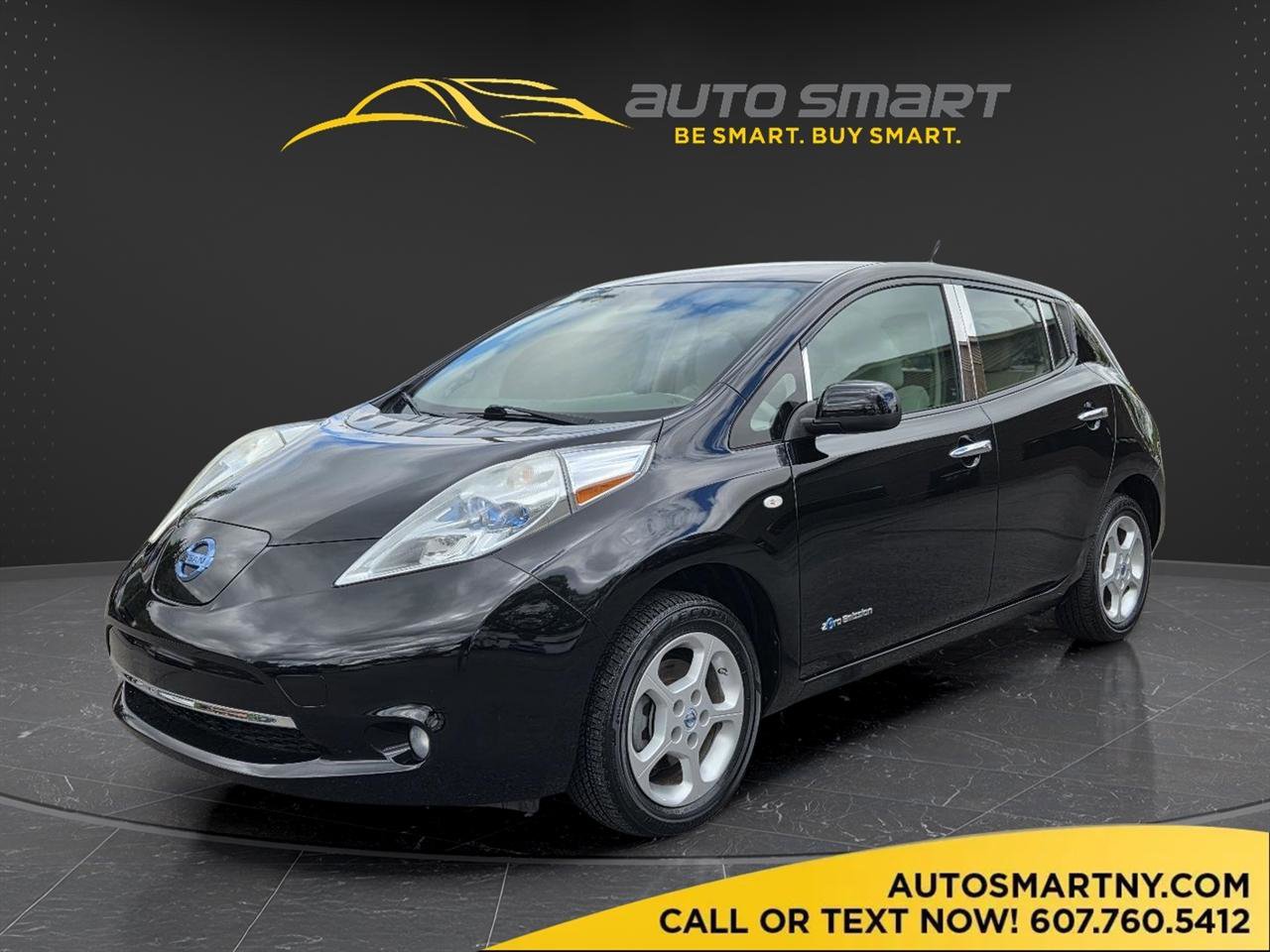 Used 2011 Nissan Leaf SL FWD image 1