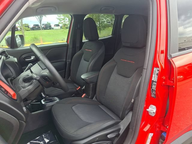 Used 2023 Jeep Renegade Trailhawk AWD/4WD image 13