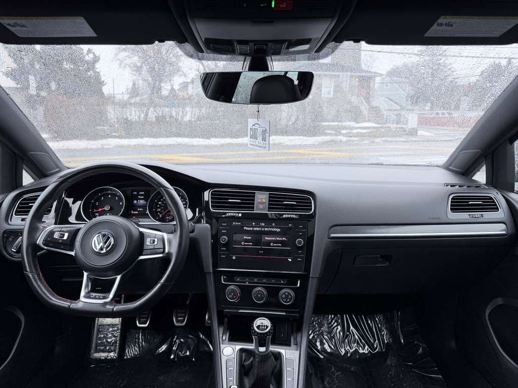 Used 2021 Volkswagen GTI SE FWD image 34