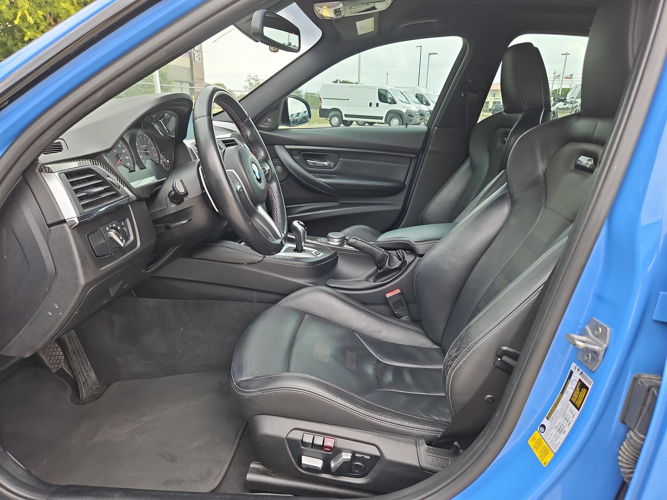 Used 2018 BMW M3 RWD image 9